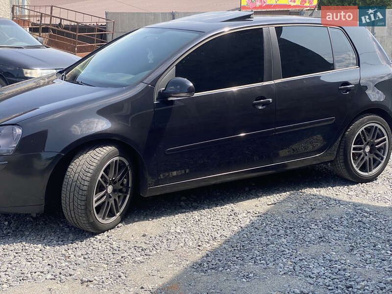 Хетчбек Volkswagen Golf 2007 в Любарі