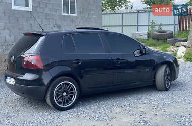 Хэтчбек Volkswagen Golf 2007 в 
