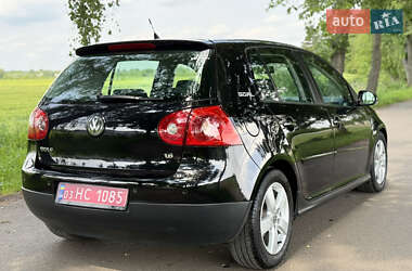 Хэтчбек Volkswagen Golf 2007 в 