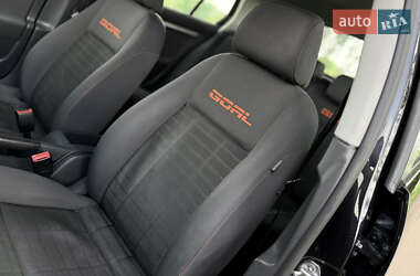 Хэтчбек Volkswagen Golf 2007 в 
