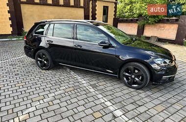 Універсал Volkswagen Golf 2017 в 