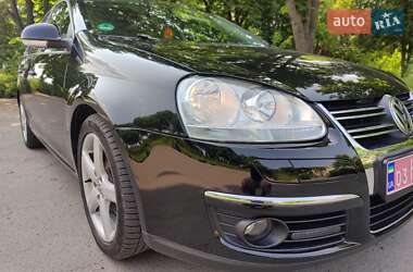 Універсал Volkswagen Golf 2008 в 