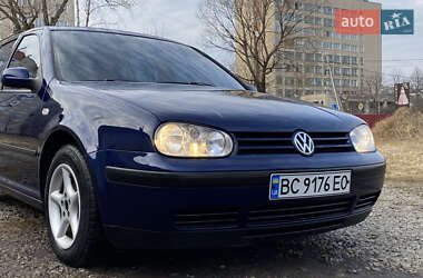 Хэтчбек Volkswagen Golf 1999 в 