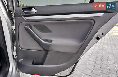 Универсал Volkswagen Golf 2008 в 