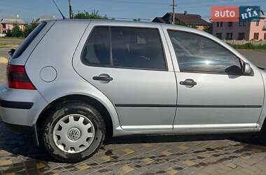Хетчбек Volkswagen Golf 2000 в Коломиї
