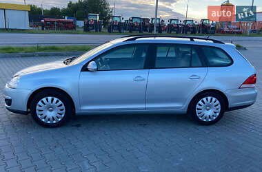 Універсал Volkswagen Golf 2008 в 