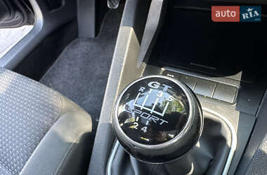 Хэтчбек Volkswagen Golf 2008 в 