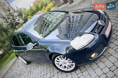 Хэтчбек Volkswagen Golf 2006 в 