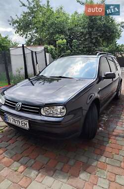 Універсал Volkswagen Golf 2000 в Гадячі