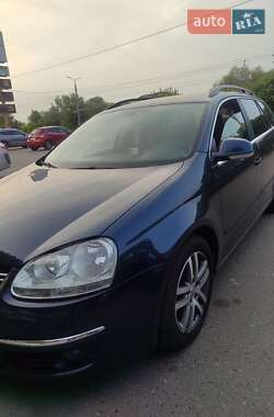 Універсал Volkswagen Golf 2007 в Сумах