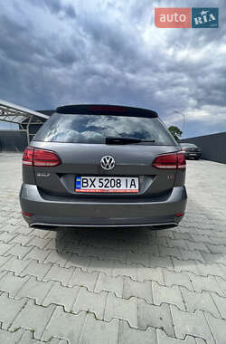 Универсал Volkswagen Golf 2017 в 