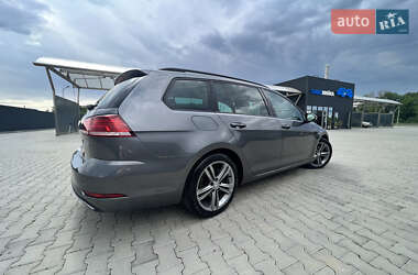 Универсал Volkswagen Golf 2017 в 