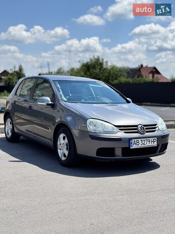 Volkswagen Golf 2005