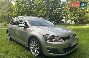 Хэтчбек Volkswagen Golf 2014 в Василькове