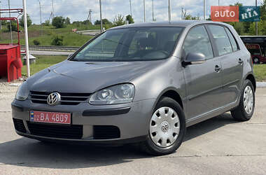 Хэтчбек Volkswagen Golf 2005 в Умани