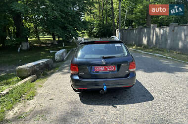 Универсал Volkswagen Golf 2010 в 