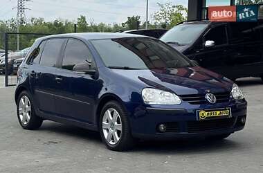 Хэтчбек Volkswagen Golf 2007 в Черновцах