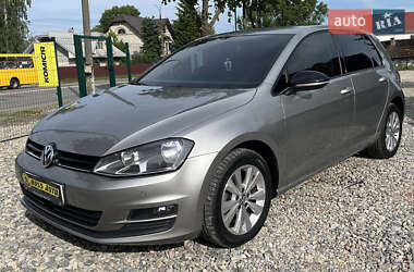 Хэтчбек Volkswagen Golf 2013 в 