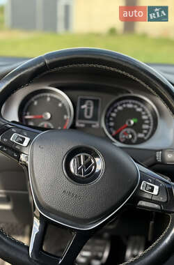 Универсал Volkswagen Golf 2015 в 