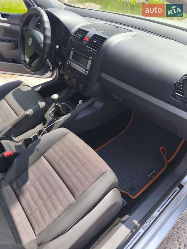 Хетчбек Volkswagen Golf 2006 в Дніпрі фото 15 Хетчбек Volkswagen Golf 2006 в Дніпрі