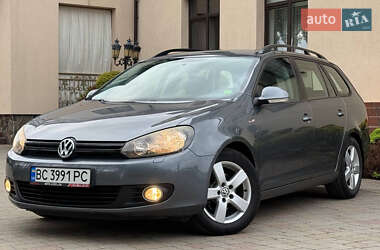 Універсал Volkswagen Golf 2009 в Стрию