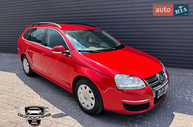 Универсал Volkswagen Golf 2008 в Каменском