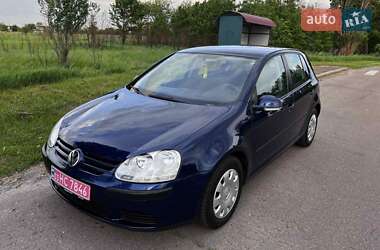 Хетчбек Volkswagen Golf 2006 в Баришівка