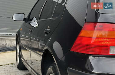 Хэтчбек Volkswagen Golf 1998 в 