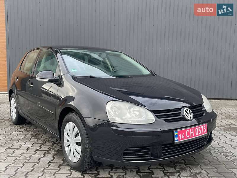 Хетчбек Volkswagen Golf 2008 в Івано-Франківську