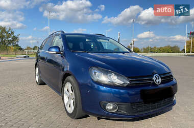 Універсал Volkswagen Golf 2011 в 