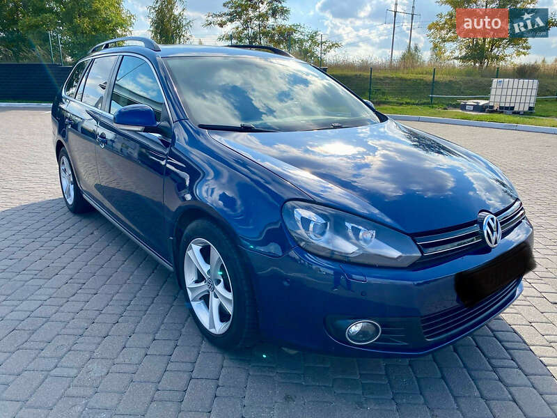 Універсал Volkswagen Golf 2011 в 