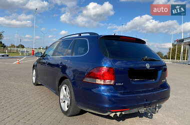 Універсал Volkswagen Golf 2011 в 