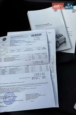 Хетчбек Volkswagen Golf 2022 в 