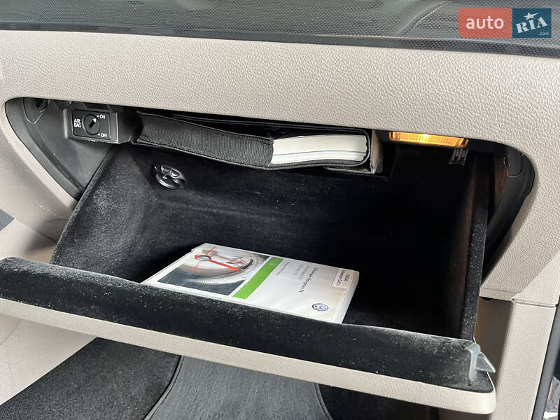 Универсал Volkswagen Golf 2011 в Харькове