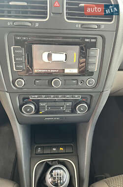 Универсал Volkswagen Golf 2011 в 