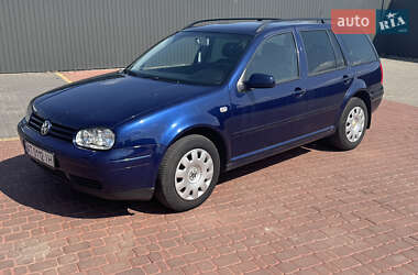 Универсал Volkswagen Golf 2004 в Жашкове