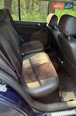Универсал Volkswagen Golf 2002 в 
