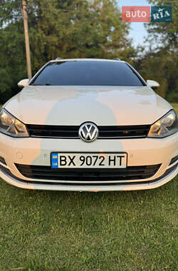 Універсал Volkswagen Golf 2013 в 