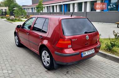 Хэтчбек Volkswagen Golf 1998 в 