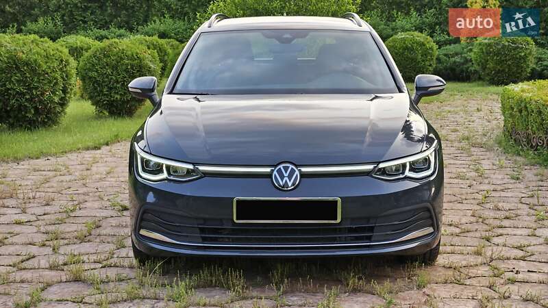Универсал Volkswagen Golf 2021 в Киеве
