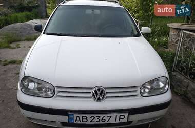 Універсал Volkswagen Golf 2003 в Бару