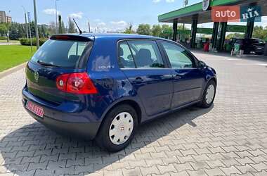 Хетчбек Volkswagen Golf 2007 в 