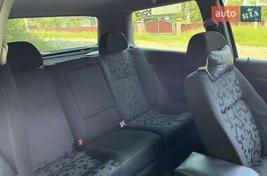 Хэтчбек Volkswagen Golf 1998 в 