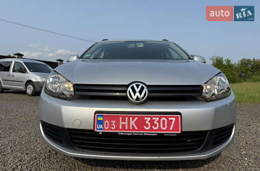 Универсал Volkswagen Golf 2010 в Луцке