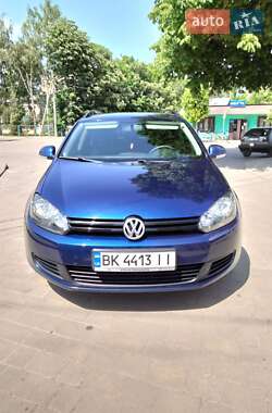 Универсал Volkswagen Golf 2011 в Бродах