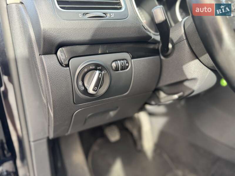 Универсал Volkswagen Golf 2013 в Виннице