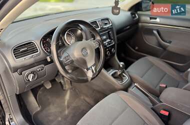 Универсал Volkswagen Golf 2013 в 