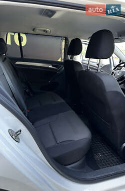 Универсал Volkswagen Golf 2015 в 