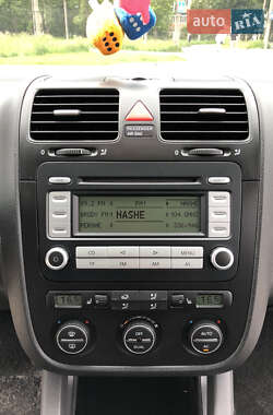 Универсал Volkswagen Golf 2008 в 