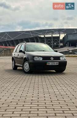 Универсал Volkswagen Golf 1999 в 
